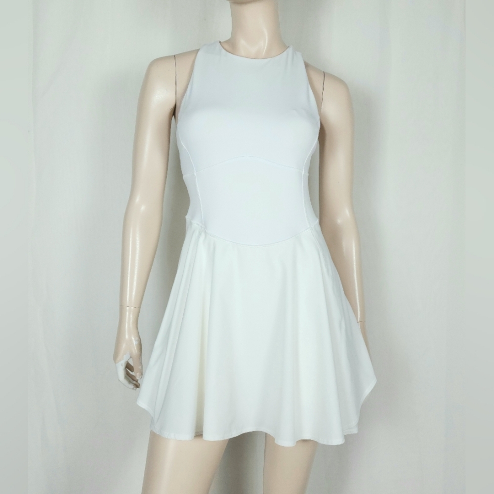 Lululemon Court Crush Tennis Dress Size 8 White